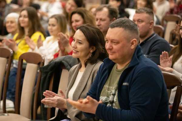 Народні Герої України. Історії справжніх: у столичній мерії презентували особливу книгу про воїнів5