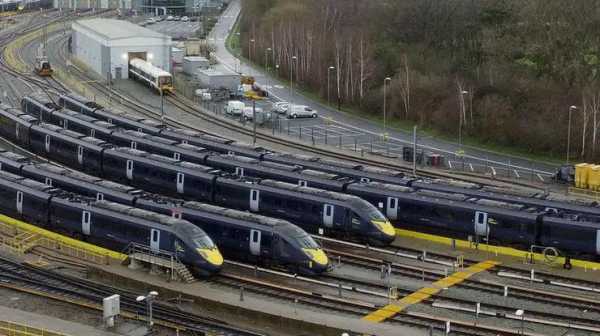 У тунелі під Ла-Маншем припинили рух потягів через підтоплення0