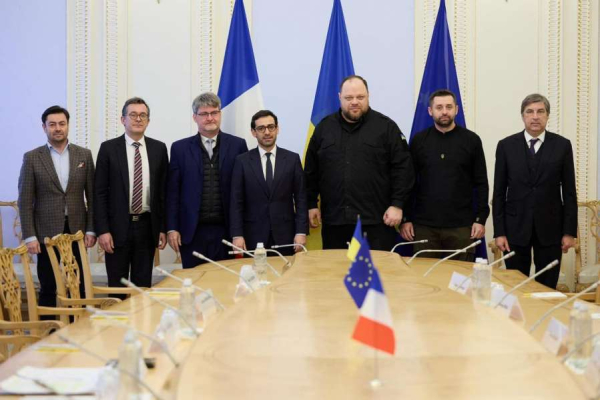 Голова Верховної Ради України Руслан Стефанчук зустрівся з Міністром у справах Європи та закордонних справ Франції Стефаном Сежурне0