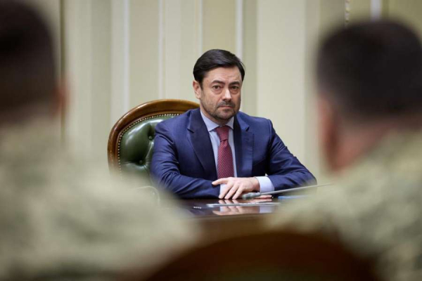 Із нагоди 32-ої річниці утворення Управління державної охорони Руслан Стефанчук вручив відзнаки Верховної Ради України військовослужбовцям4