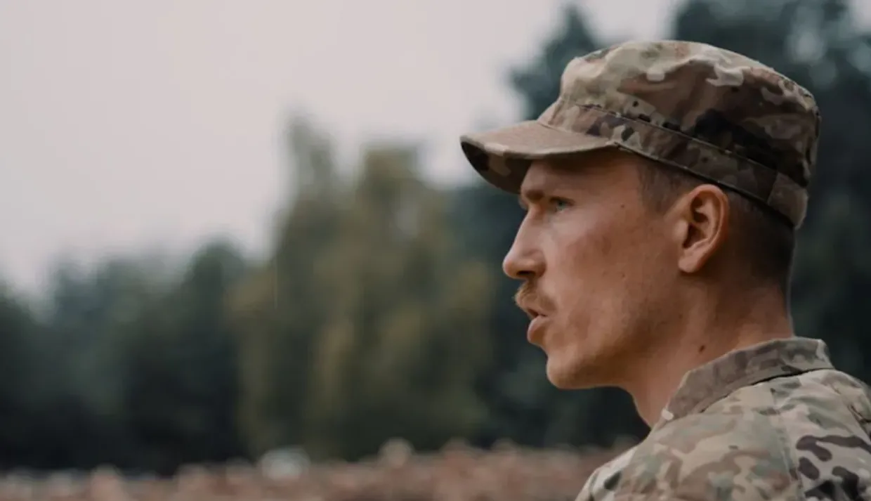 "Редіс": Нуль "азовців" повернулись з полону під час найбільшого обміну "Редіс": Нуль "азовців" повернулись з полону під час найбільшого обміну