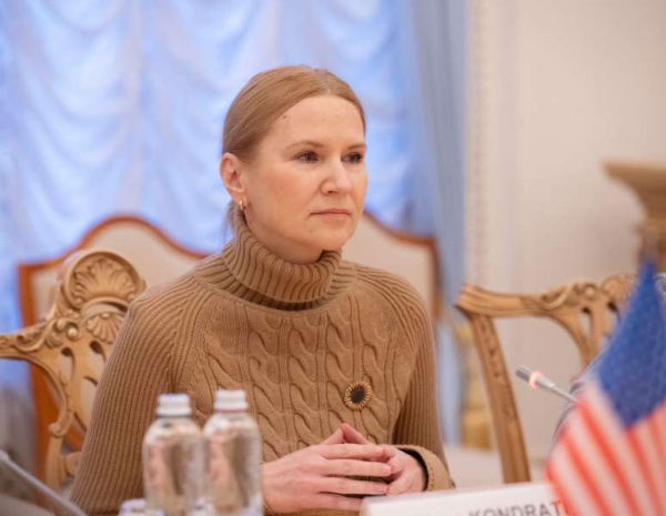 Сподіваємося, що дебати в Конгресі США про безпекову допомогу завершаться позитивним рішенням для України, — Віцеспікерка Олена Кондратюк зустрілася з групою старших радників Конгресу США1