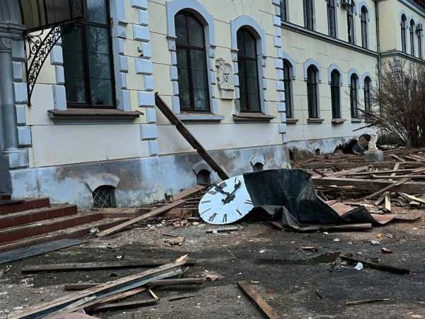 У Львові 
