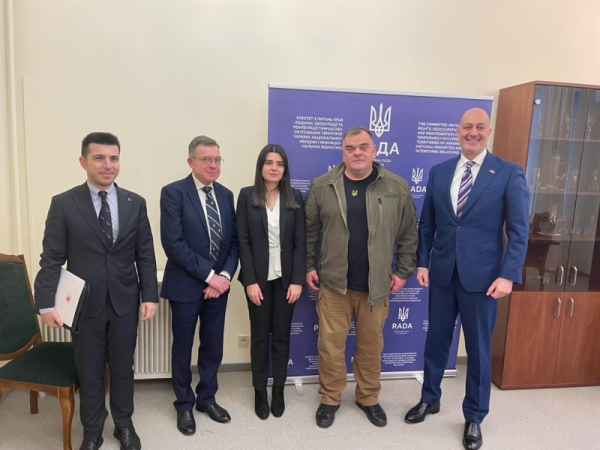 Голова Комітету з прав людини Андрій Задорожний провів робочу зустріч з Надзвичайним і Повноважним Послом Республіки Туреччина в Україні М. Левентом Більгеном0