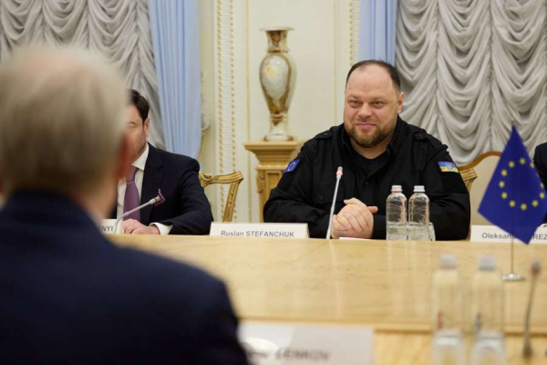 Голова Верховної Ради України Руслан Стефанчук зустрівся з Премʼєр-міністром Республіки Болгарія Ніколаєм Денковим1