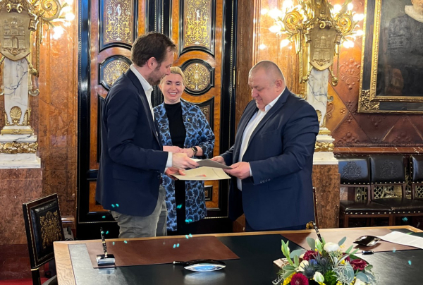 Київ та Гамбург підписали Меморандум про співпрацю у сфері транспорту та трансформації мобільності1