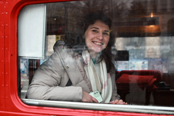 Легендарна двоповерхова кав’ярня на колесах «LennyBus» вирушила на реставрацію, перед цим зробивши почесне коло центром столиці2