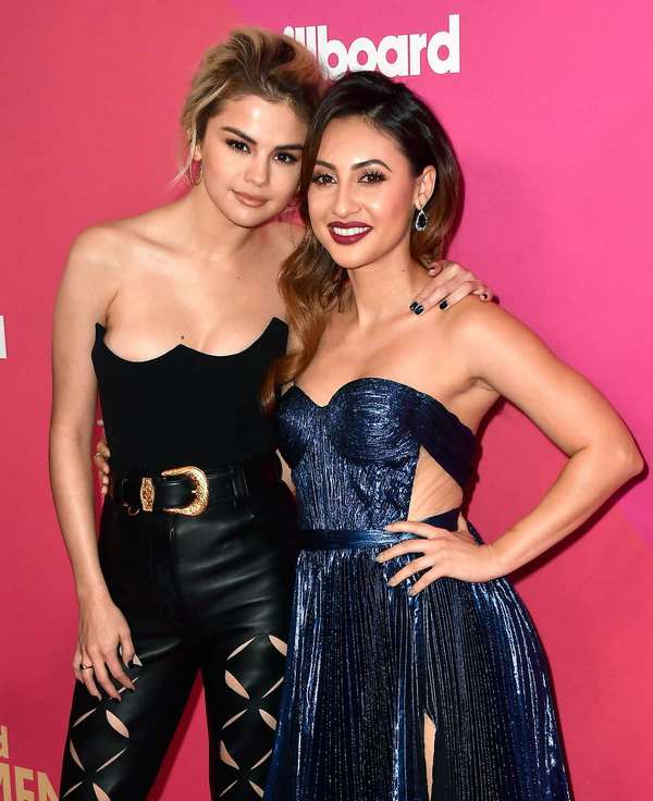 Селена Гомес і Франсія Райс Селена Гомес і Франсія Райс1