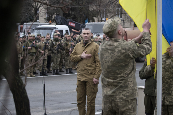 Віталій Кличко розповів, як оборонялася, жила і працювала столиця протягом двох років повномасштабної війни. Та опублікував відео про перші тижні після варварського вторгнення росії10