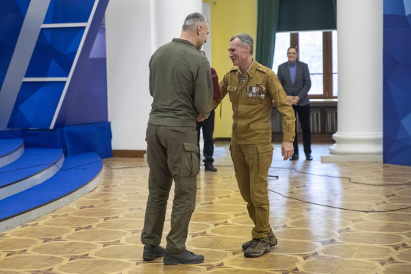 Віталій Кличко вручив нагороди від столиці воїнам-афганцям, які сьогодні захищають Україну від російського агресора (+фото)9