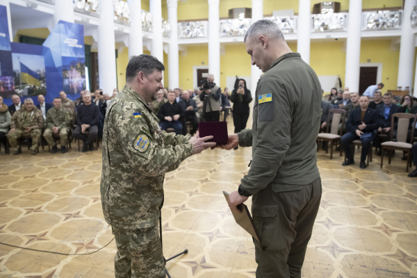 Віталій Кличко вручив нагороди від столиці воїнам-афганцям, які сьогодні захищають Україну від російського агресора (+фото)5