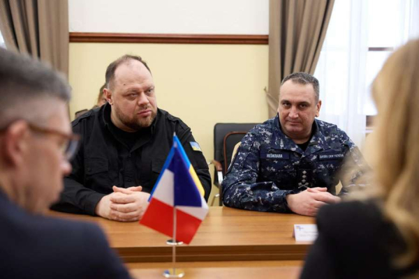 Голова Верховної Ради України Руслан Стефанчук разом із Головою Національних зборів Французької Республіки Яель Брон-Піве відвідали з візитом Одесу5