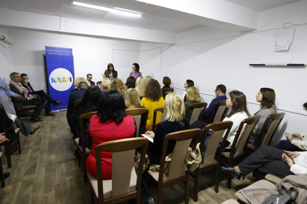 Мерка Парижа виступила для Київської Академії жіночого лідерства (+фото)3