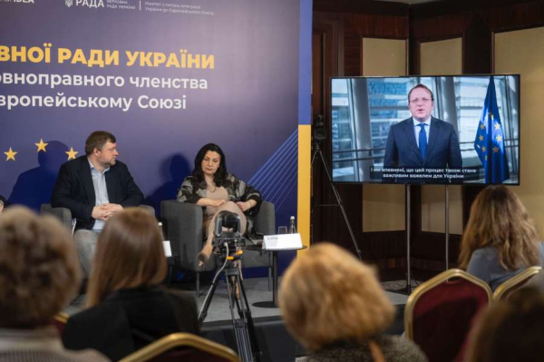 Олександр Корнієнко: Шлях набуття кандидатства й вступу — це своєрідна школа про те, як бути членами Європейського Союзу3