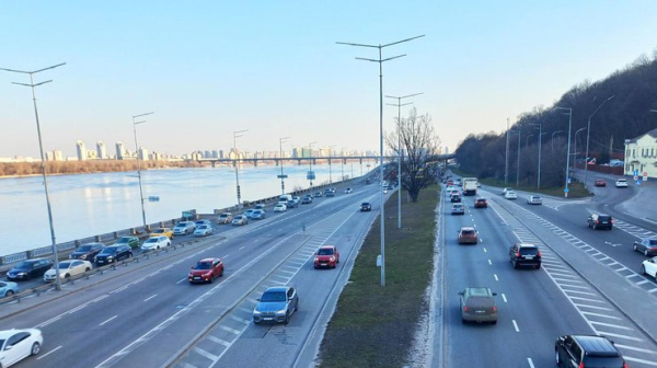 Не виходьте на вулицю та зачиніть вікна: у Києві фіксується високий рівень забрудненості повітря0