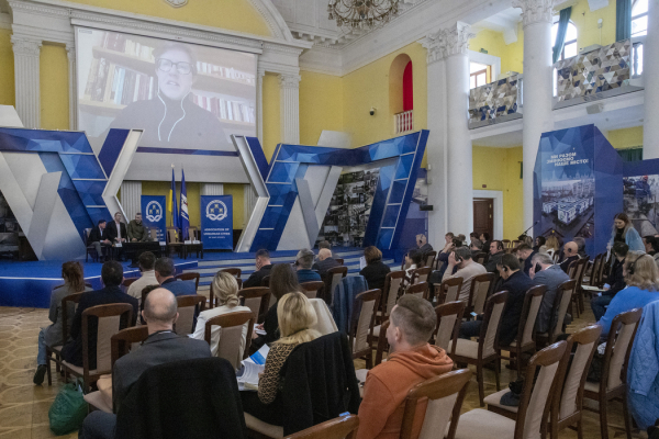 Віталій Кличко: Асоціація міст України презентувала Концепцію відновлення місцевого самоврядування в Україні, розроблену за участі міжнародних партнерів8