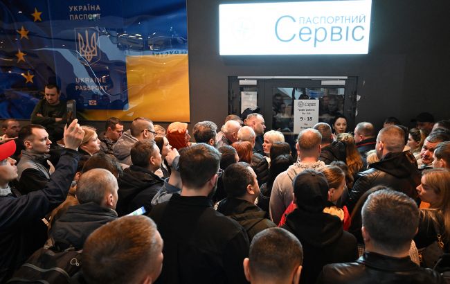 Консульські послуги будуть надаватися чоловікам по-новому: що потрібно знати