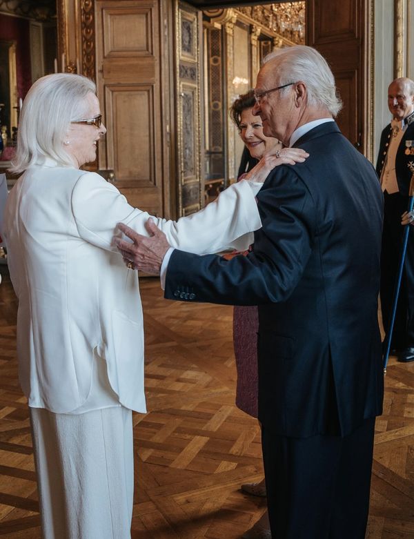 Музиканти ABBA отримали від короля Швеції лицарський титул3