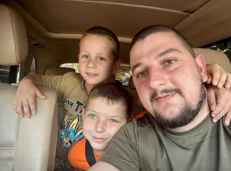 Юрій Городецький з синами2