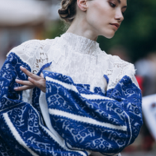 «Протистоїть орді»: відома українська дизайнерка зустрілась з Папою Франциском у Римі3