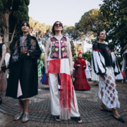 «Протистоїть орді»: відома українська дизайнерка зустрілась з Папою Франциском у Римі2