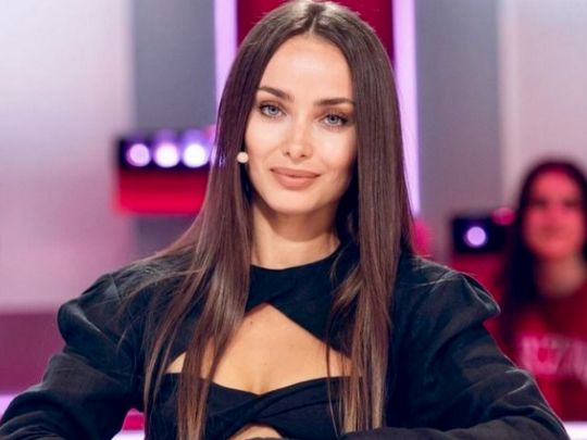 «Слідом за Еллертом»: Ксенія Мішина полетіла до Америки0