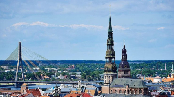 У Латвії зобов'язали скласти іспит з латиської всіх росіян0