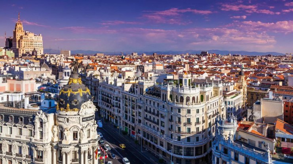 Іспанія перестала видавати