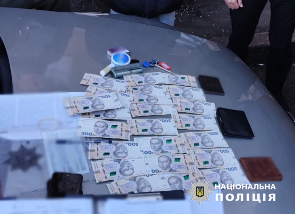 В Одесі затримали командира військової частини, який забирав у підлеглих третину зарплати3