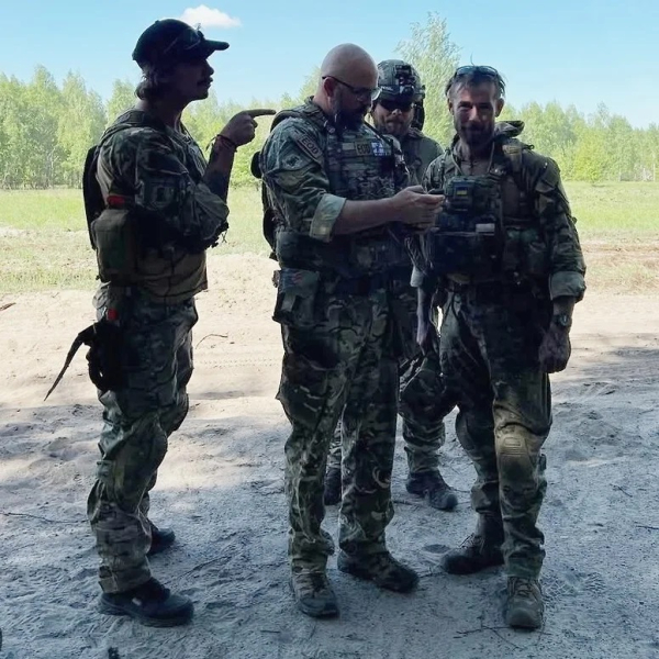 Двоюрідний брат віцепрезидента США Венса воював у складі