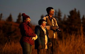 Жителі Європи змогли побачити сонячне затемнення5