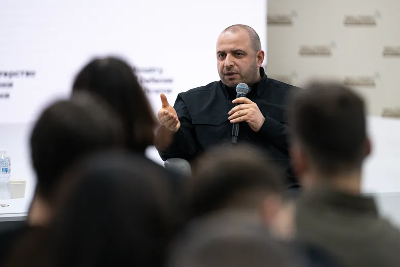 Міноборони: Україна змінила підхід до фортифікацій через нову тактику російської армії Міноборони: Україна змінила підхід до фортифікацій через нову тактику російської армії