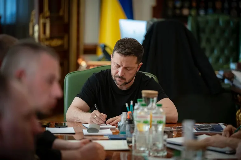 Зеленський: Можливо, я не найкращий лідер, але найдосвідченіший Зеленський: Можливо, я не найкращий лідер, але найдосвідченіший