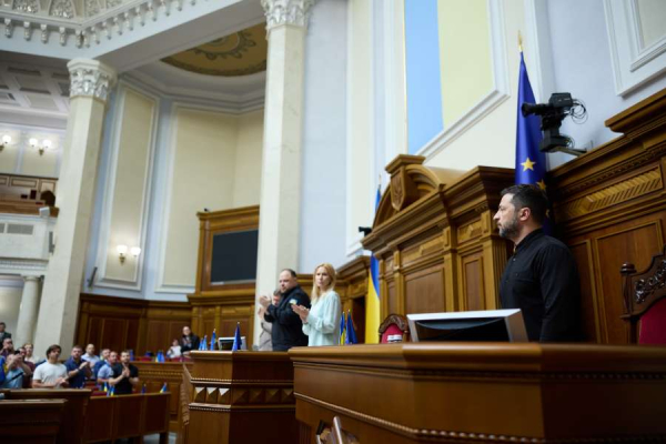 Голова Верховної Ради України Руслан Стефанчук повідомив про результати пленарного засідання Верховної Ради України 17 липня 2025 року2