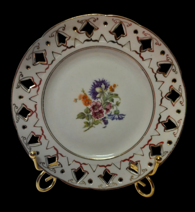 Тарілка. Баранівський фарфоровий завод. 1957–1962 роки2
