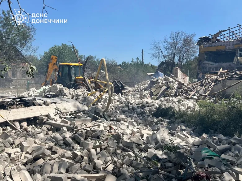 Росія завдала авіаудару по Костянтинівці – загинули три людини Росія завдала авіаудару по Костянтинівці – загинули три людини