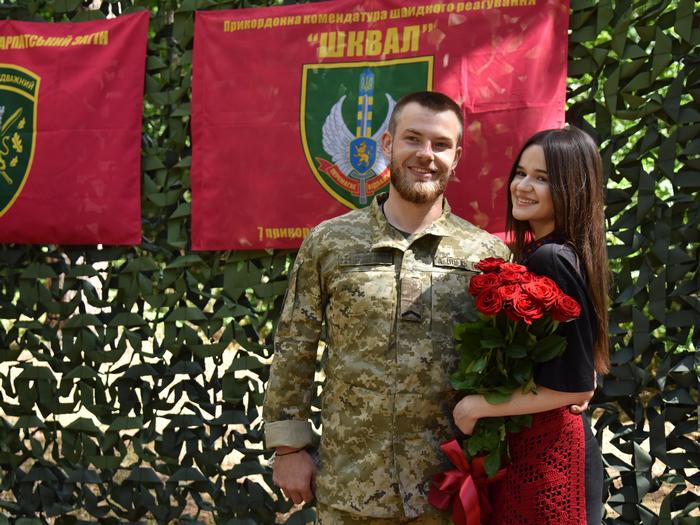 Сльози стали моїми: співачка Sowa виступила для героїв підрозділу «Шквал» й згадала найбільш зворушливі концерти1