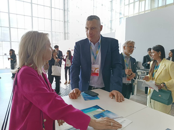 Віталій Кличко: На Ukraine Recovery Conference в Римі презентували підписану угоду з ЄБРР про підготовку кредитного фінансування на модернізацію київського метро та обговорили подальшу співпрацю Києва з Європейським Інвестиційним Банком3