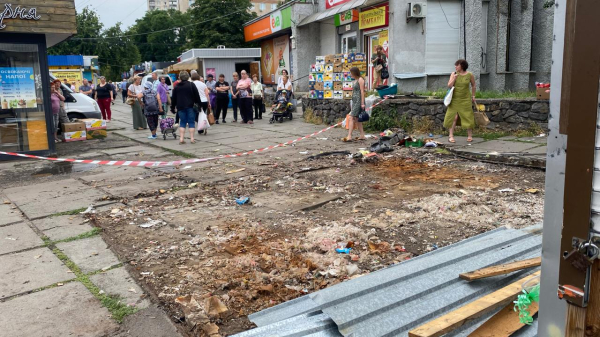 Віталій Кличко перевірив, як триває демонтаж МАФів на одній із найбільших торговельних локацій Виноградаря4