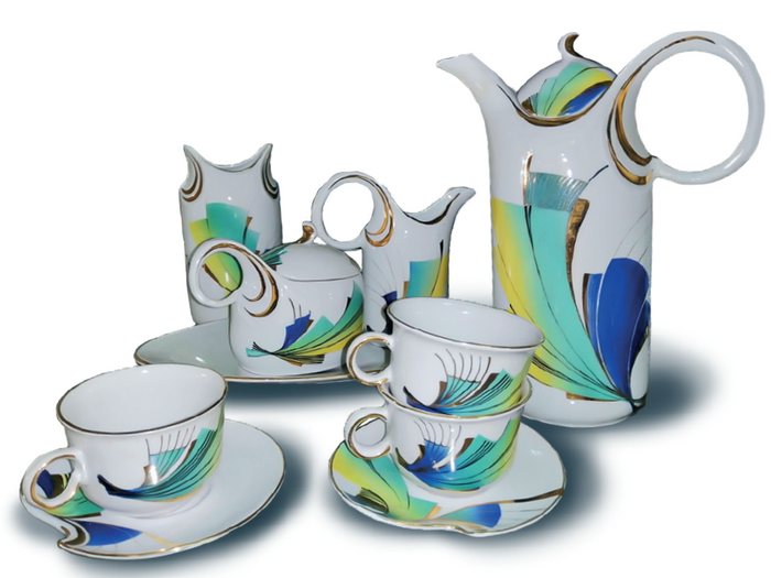 К. Олійник, Н. Пилипчук. Сервіз для кави «Ніка». Коростенський фарфоровий завод. 20005
