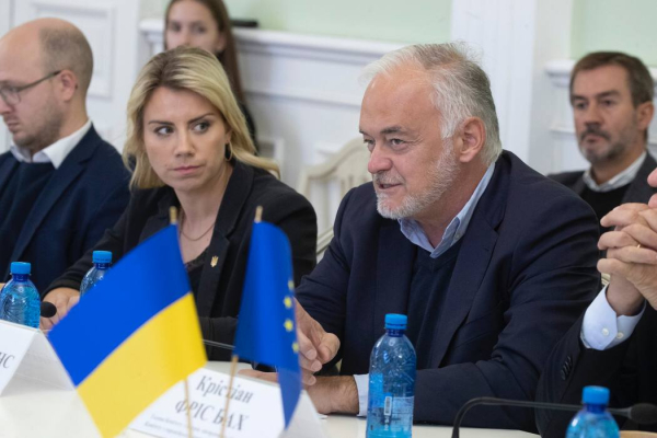 Віталій Кличко зустрівся з делегацією глав парламентських комітетів у європейських справах держав-членів ЄС6