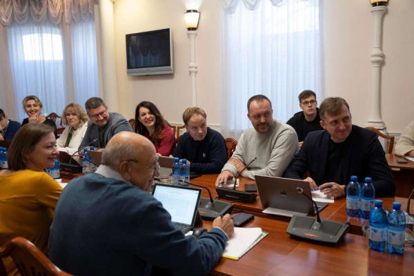 Голова Верховної Ради України обговорив із медіаспільнотою оновлення Цивільного кодексу1