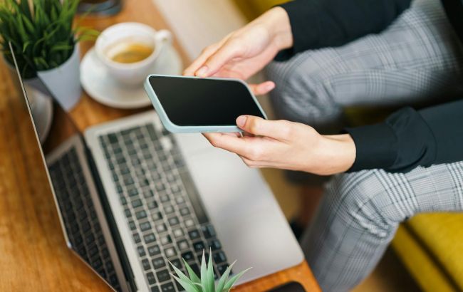 Як швидко передавати файли між комп'ютером і смартфоном у 2025 році: 6 простих способів