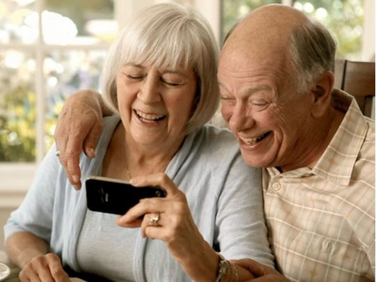 «Київстар», lifecell та Vodafone: які тарифи пропонують для пенсіонерів мобільні оператори у жовтні0