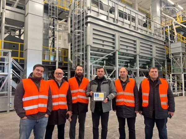 Комітет з питань економічного розвитку під час виїзного засідання у Кам’янці-Подільському обговорив сучасні виклики та інструменти залучення інвестицій, шляхи покращення бізнес-клімату та посилення довіри інвесторів до української економіки1