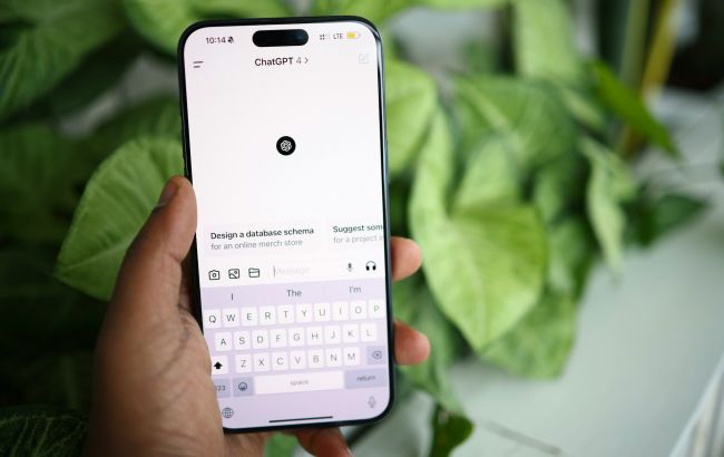 Meta відключає ChatGPT у WhatsApp: коли це станеться і як не втратити дані
