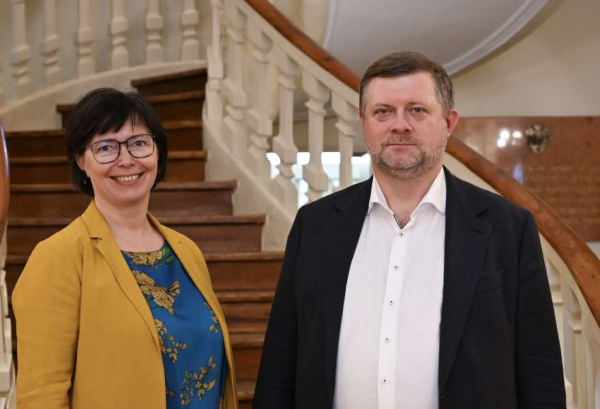 Перший віцеспікер провів низку двосторонніх зустрічей в межах Міжнародної конференції з відбудови України3