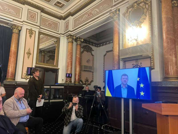 Представники Комітету з питань аграрної та земельної політики взяли участь у Форумі: «Відновимо разом. Південний вектор»1