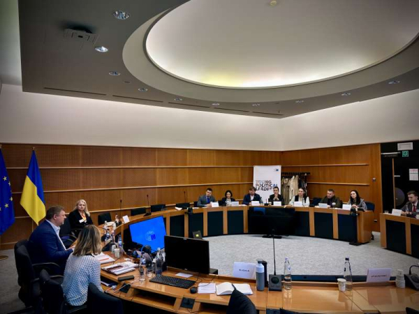 Тиск на росію та відновлення України: відбувся робочий візит Олександра Корнієнка до Брюсселя4