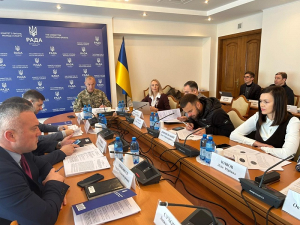 У Комітеті з питань молоді і спорту відбулися слухання щодо шляхів вдосконалення розвитку дитячого та дитячо-юнацького спорту4